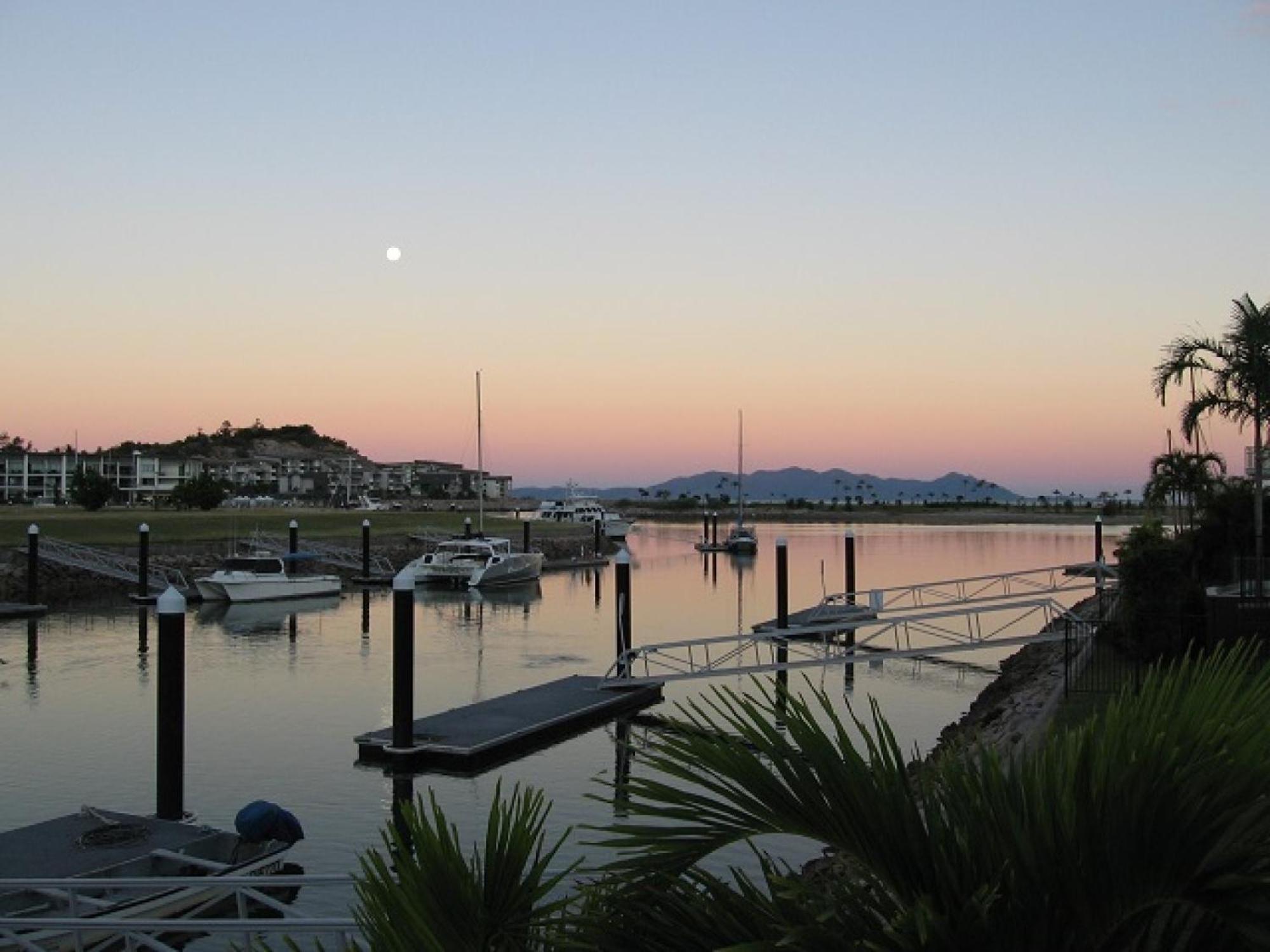 Affordable Island Escape! Queen Studio, Nelly Bay Εξωτερικό φωτογραφία
