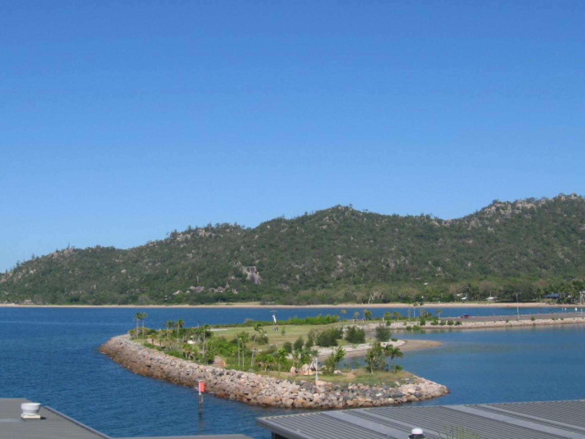 Affordable Island Escape! Queen Studio, Nelly Bay Εξωτερικό φωτογραφία